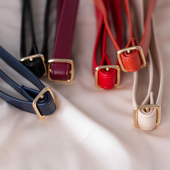 Bandoulières amovibles matière Alénore Maroquinerie Végane et végétale made in France Bandoulières amovibles matière Alénore Maroquinerie Végane et végétale made in France