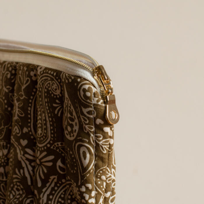 Pochette tissu Paisley Alénore Maroquinerie zip Pochette tissu Paisley Alénore Maroquinerie zip