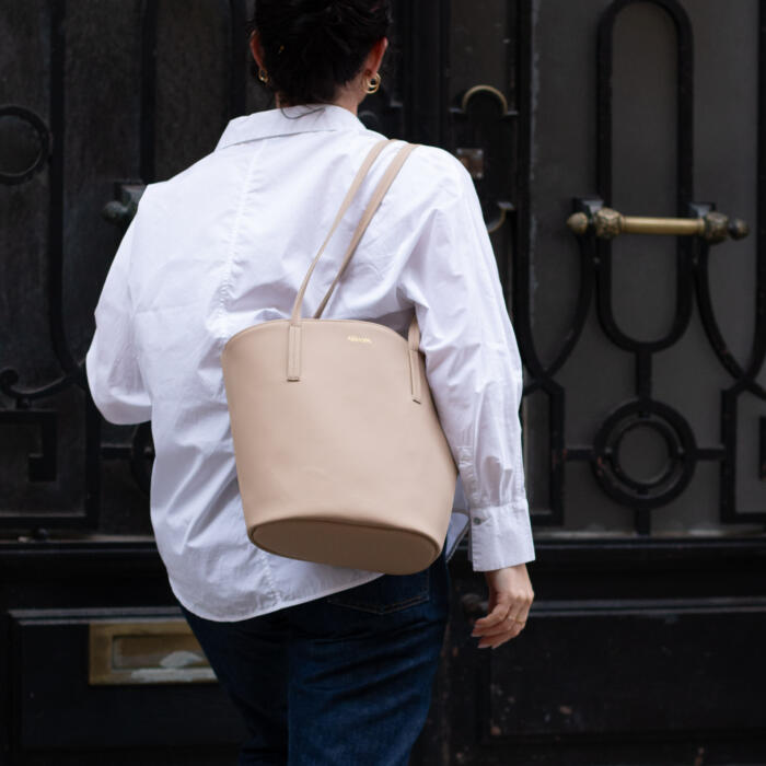 alenore-cabas-minimimosa-latte-porté-dos