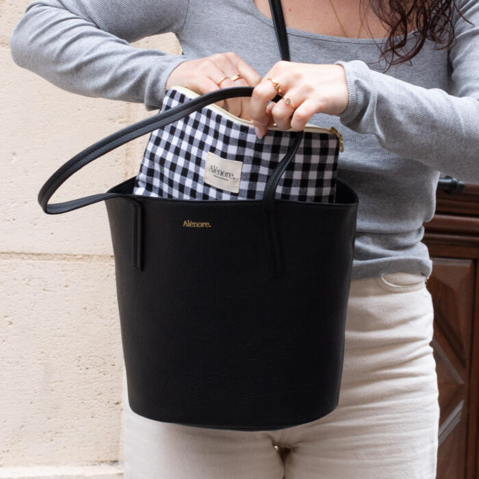 alenore-cabas-minimimosa-noir-focus alenore-cabas-minimimosa-noir-focus